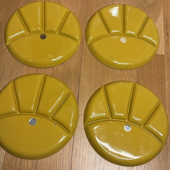 Vintage Fondue Plates Set of Four Imperial Mustard 60s Home Decor - Picture 3 of 5